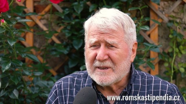 Yechiel Bar-Chaim – V úplné tmě je nutné, aby někdo zapálil svíčku